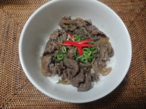 おうちで牛丼