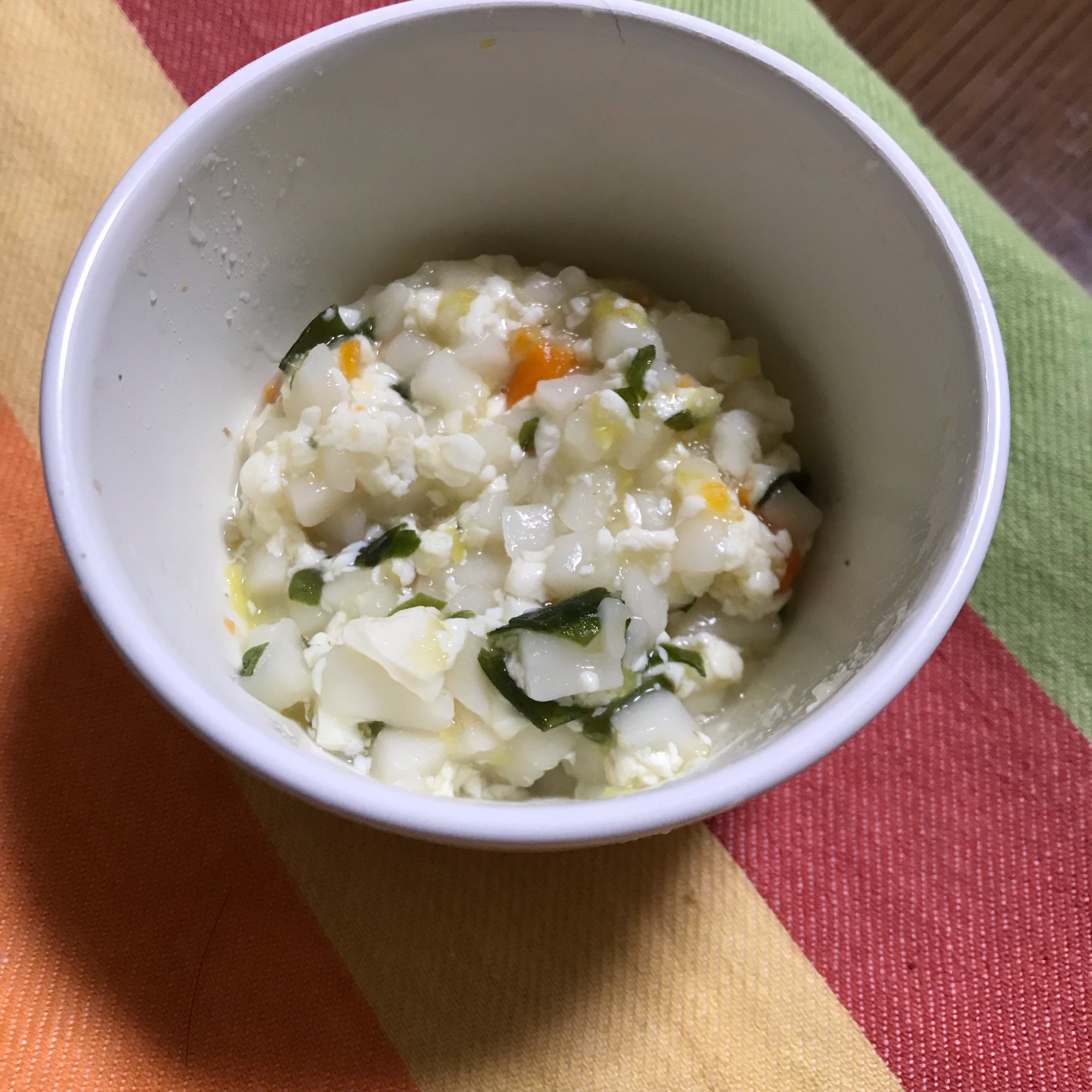 【離乳食中期】電子レンジで!お野菜たっぷりうどん