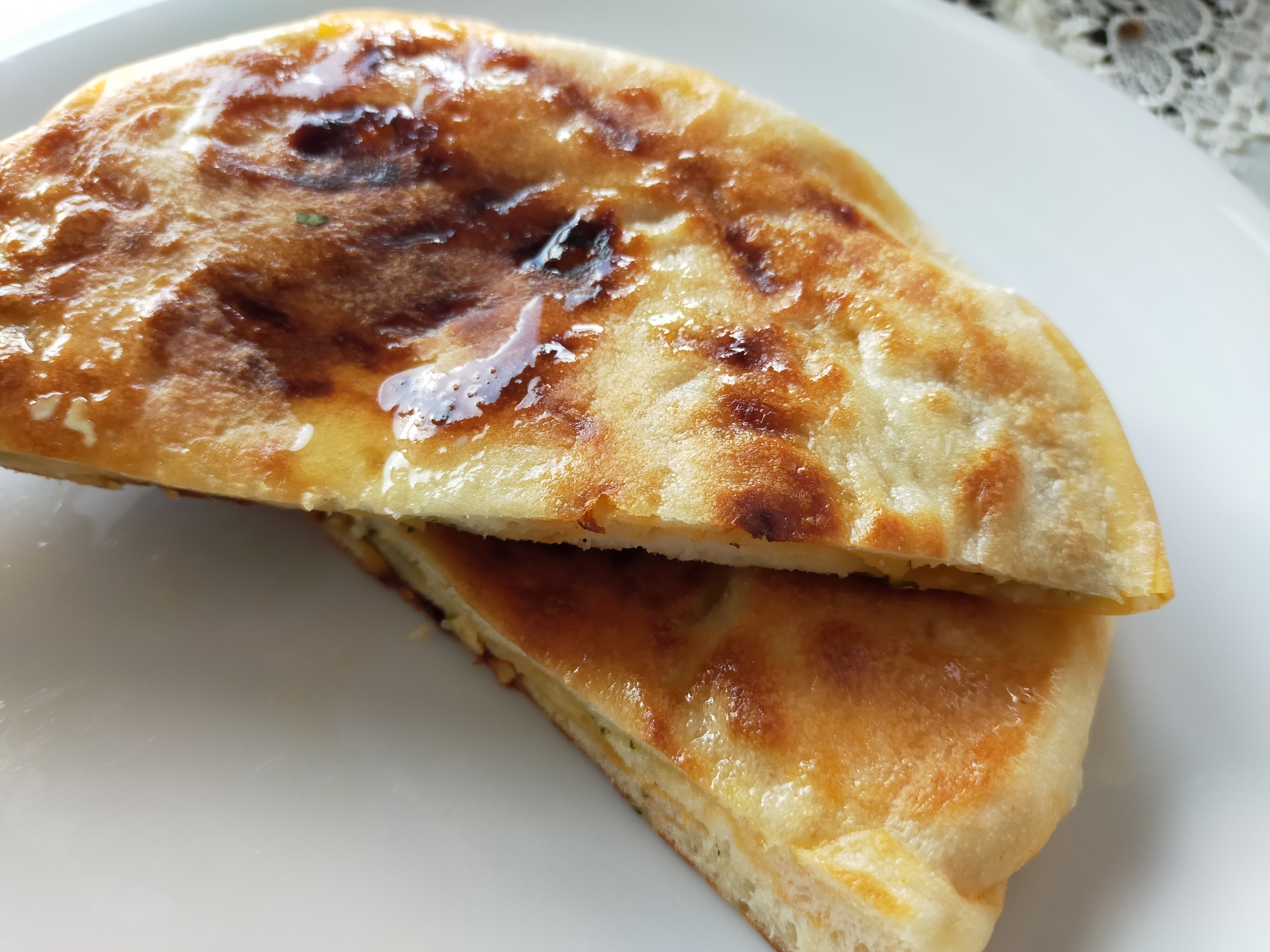 チーズ入りカトメル〜フライパンで焼く平パン