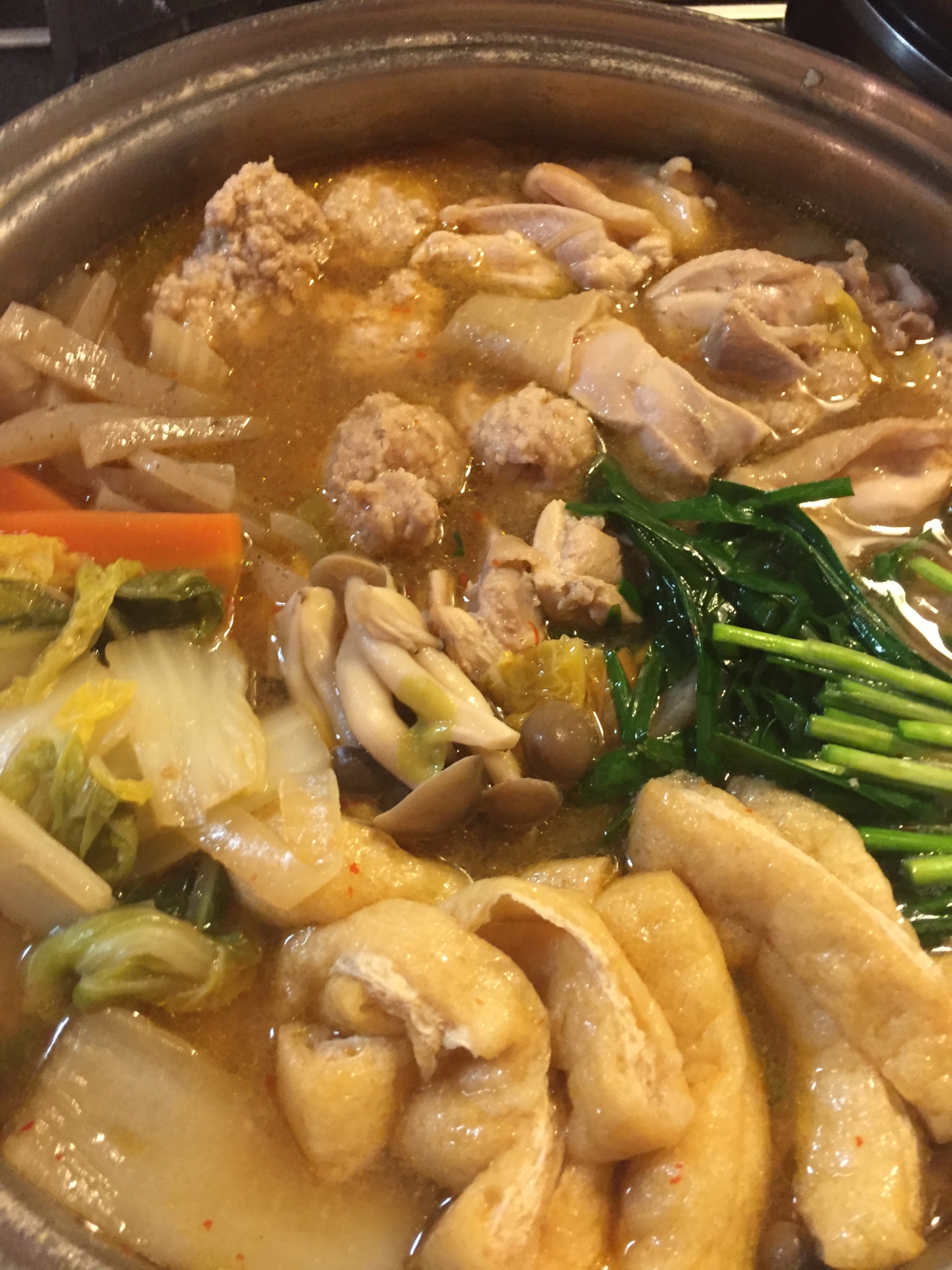 ふわふわ鶏団子入り 味噌風味のちゃんこ鍋 レシピ 作り方 By Hikarin926 楽天レシピ ふわふわ鶏団子入り 味噌風味のちゃんこ鍋 レシピ 作り方 By Hikarin926 楽天レシピ