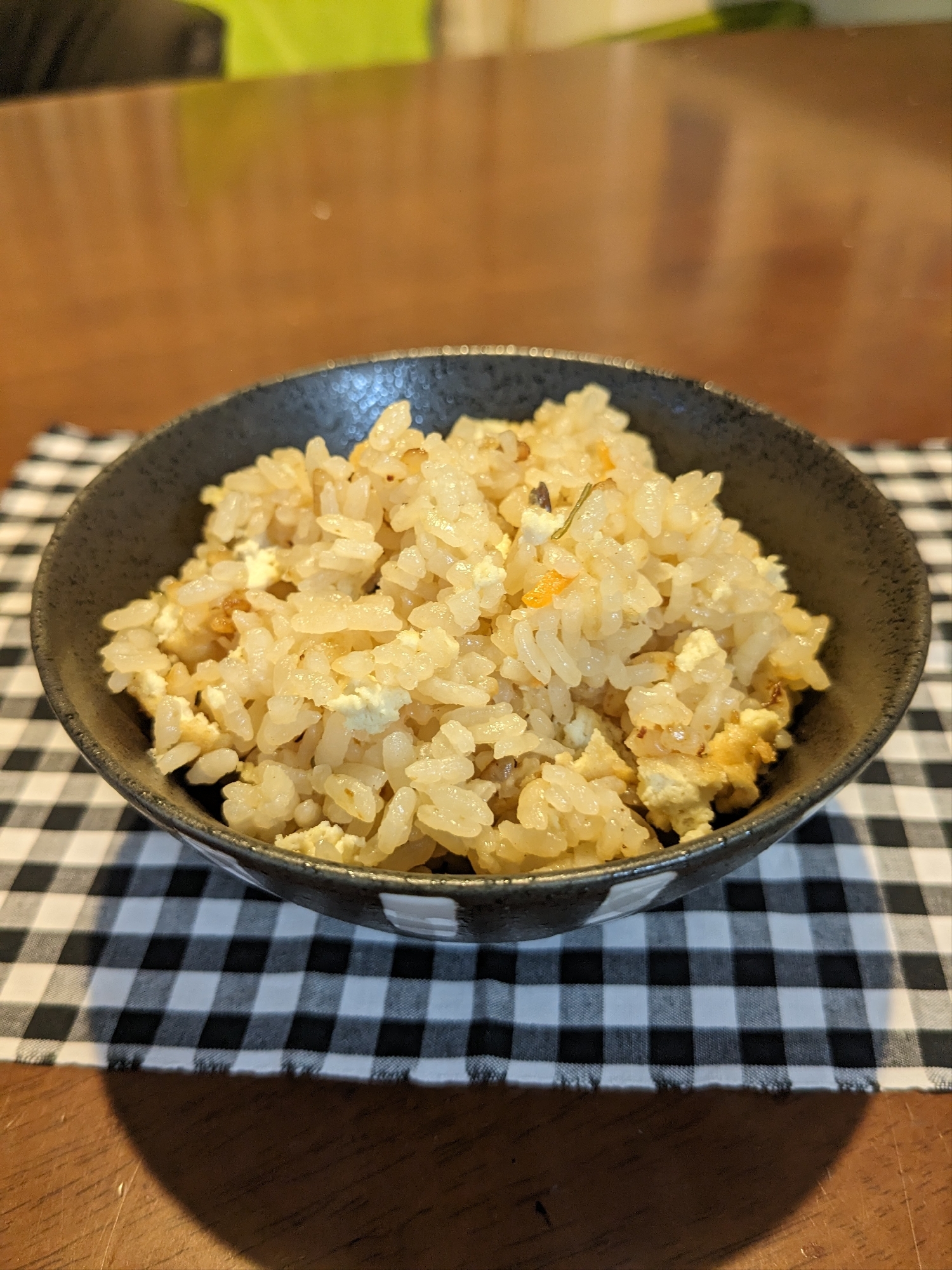 がんもどきだけで炊き込みご飯(鍋で)