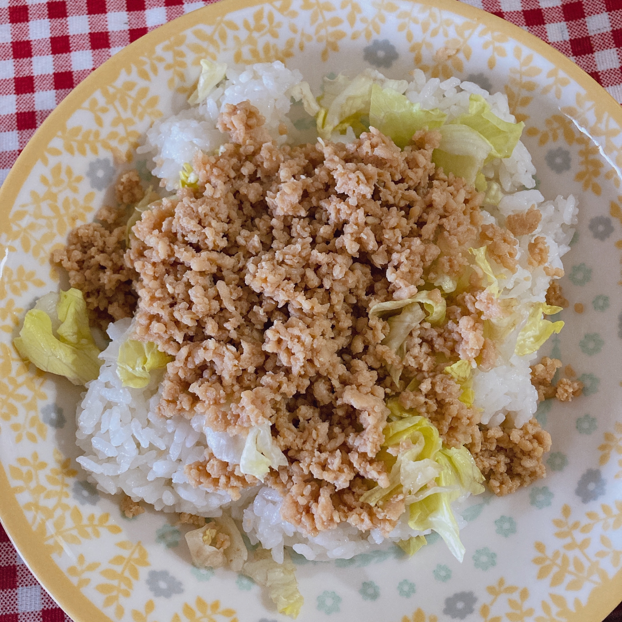 ランチに♪鶏そぼろごはん