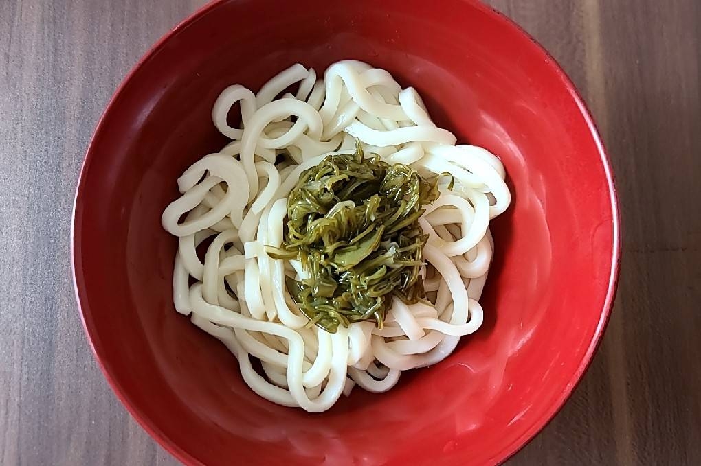 レンジでかんたん！めかぶかけうどん