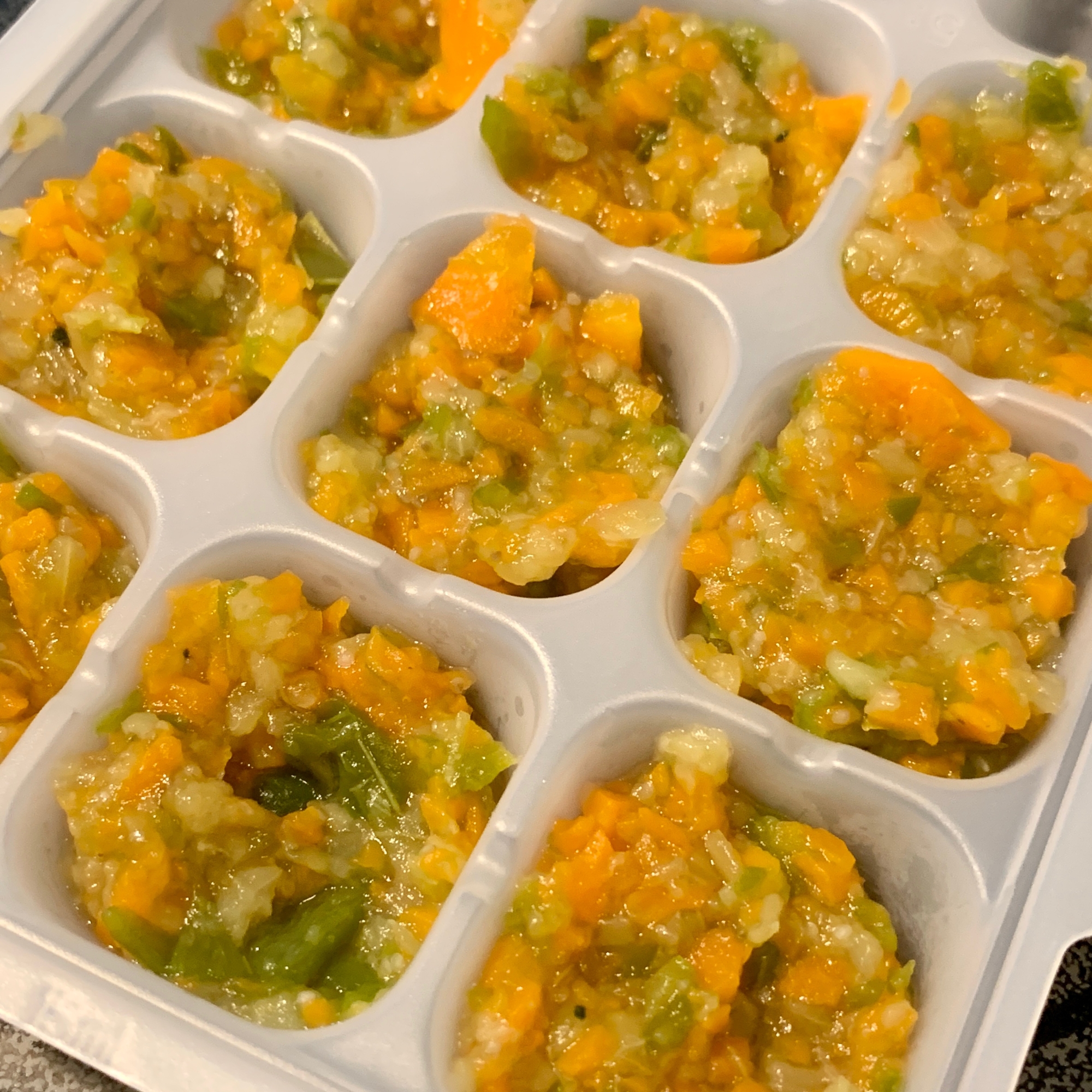 離乳食 中期 人参なすピーマンmix みそ味 レシピ 作り方 By どさpキッチン 楽天レシピ