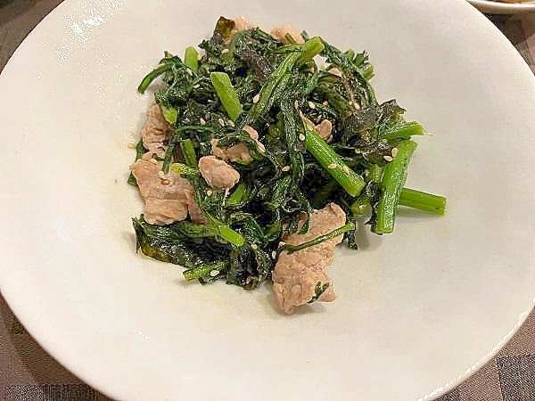 豚肉と春菊炒め