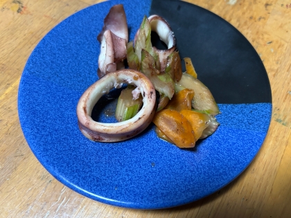 イカとセロリのアジアン炒め