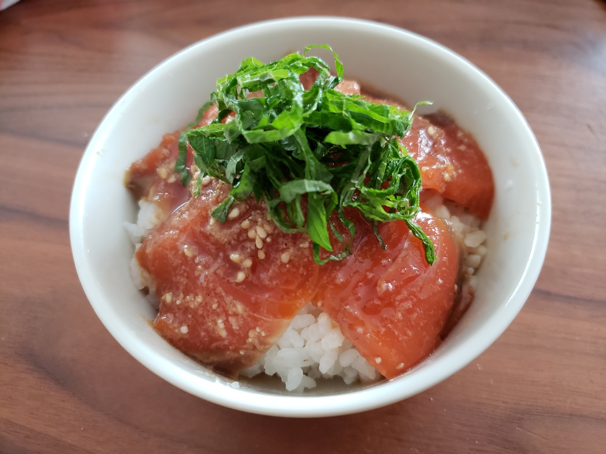 サーモンの漬け丼