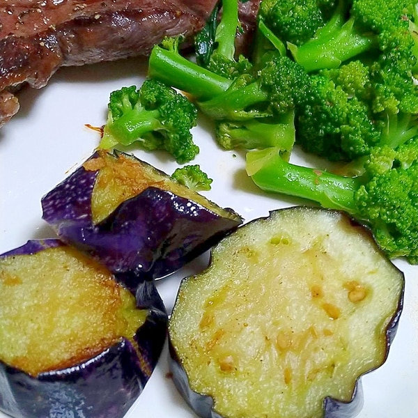 ステーキの付け合わせにナスとブロッコリー レシピ 作り方 By Hana 41 楽天レシピ ステーキの付け合わせにナスとブロッコリー レシピ 作り方 By Hana 41 楽天レシピ