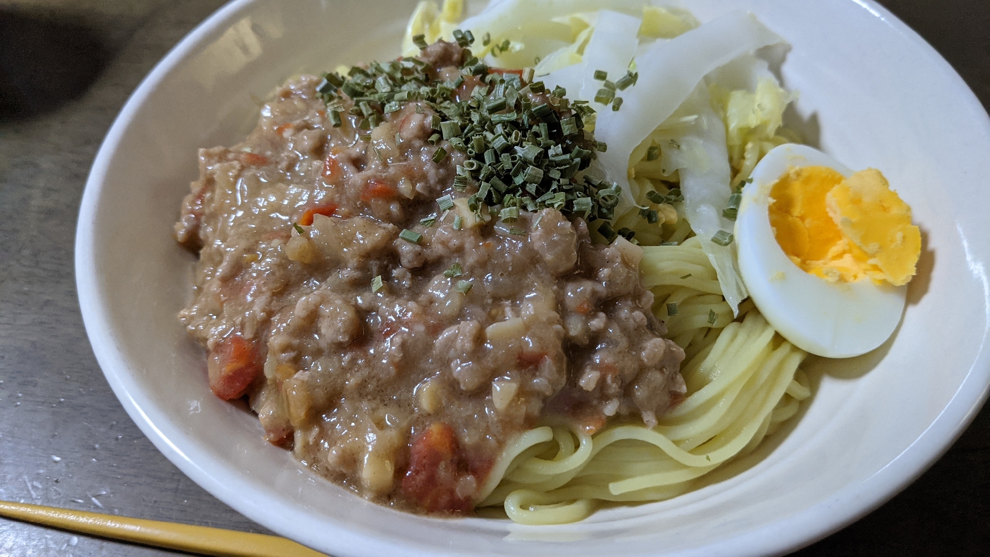 汁なし担々麺