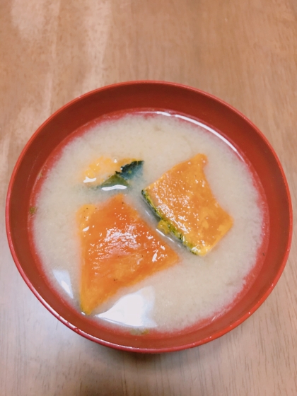 子どもも大好き☆かぼちゃたっぷりお味噌汁