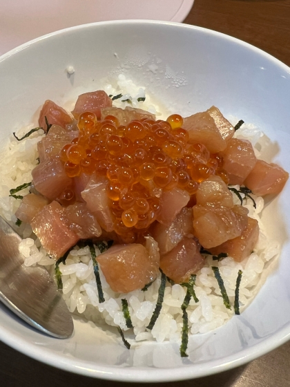 調味料は家にあるものだったので、簡単に作れました！ちょっと贅沢に、いくらも添えて（笑）美味しかったです‼︎