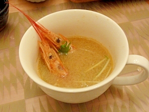 余ったエビの頭は冷凍保存 朝から手軽に海鮮味噌汁 レシピ 作り方 By ybkmk 楽天レシピ 余ったエビの頭は冷凍保存 朝から手軽に海鮮味噌汁 レシピ 作り方 By ybkmk 楽天レシピ