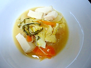 サンラータン風余り物スープ