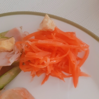 にんじんとパプリカのしんなりラペ【洋食・副菜】