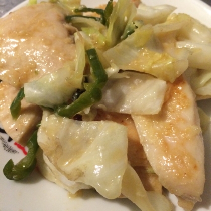 春キャベツと鶏むね肉の味噌コチュジャン炒め☆