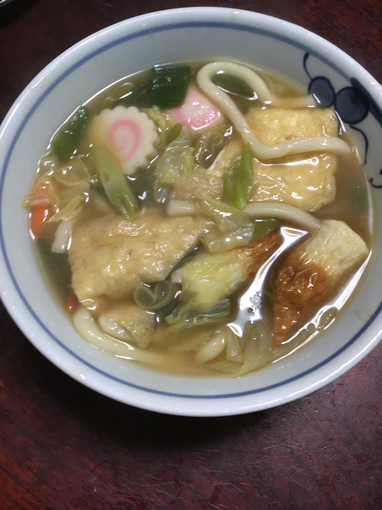 ほぼ五目うどん（なると＆野菜＆チクワ＆揚げ）