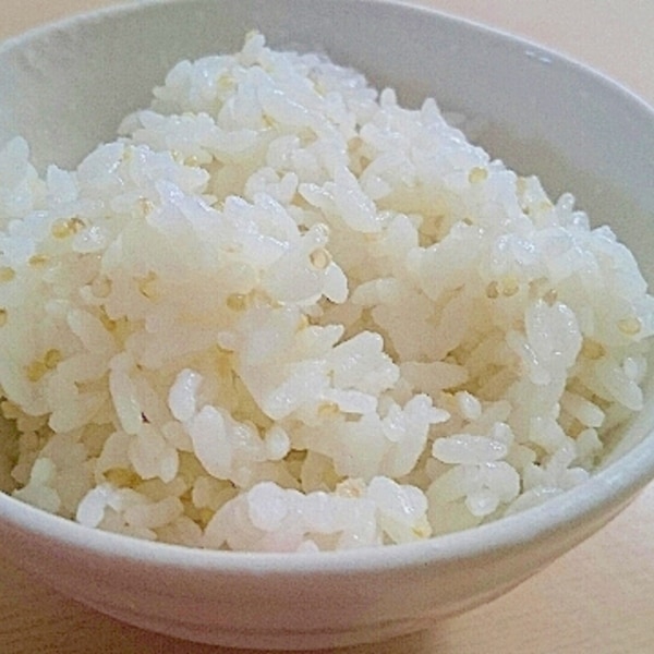 キヌアを混ぜるだけ キヌアご飯 レシピ 作り方 By 楽天レシピ キヌアを混ぜるだけ キヌアご飯 レシピ 作り方 By 楽天レシピ