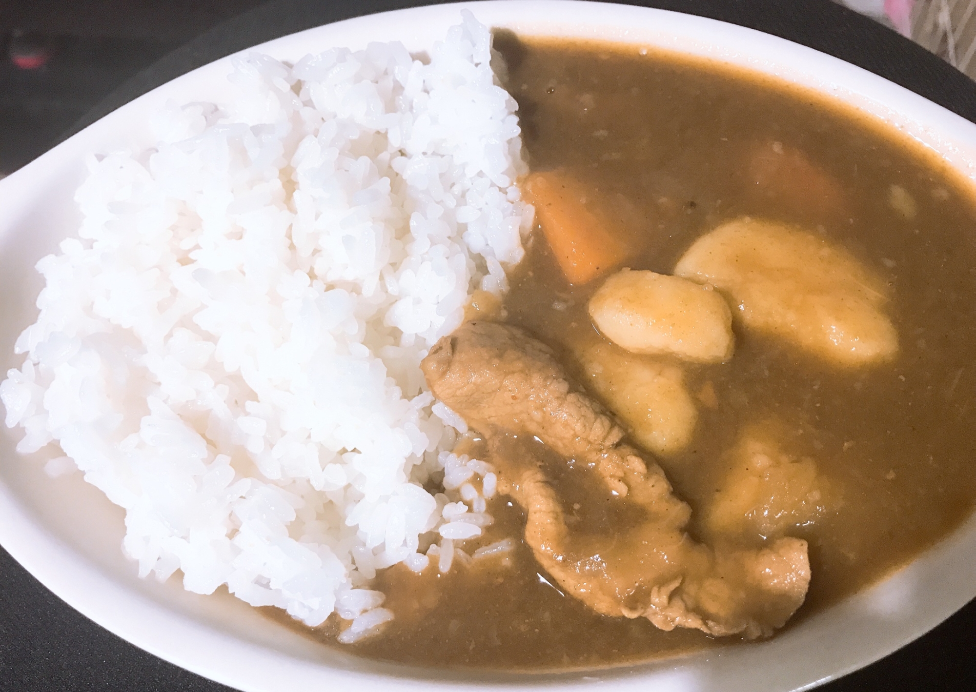 簡単やわらか豚コマカレー　隠し味はシャンタン