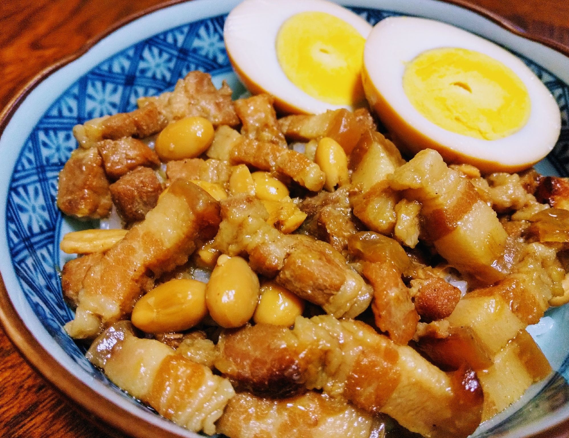 カレー魯肉飯(ルーローハン)