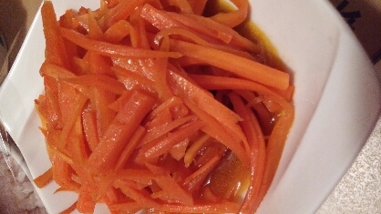 おばあちゃんからニンジンをたくさん頂いたので(^_^)作ってみました！
娘が沢山食べてくれました☆