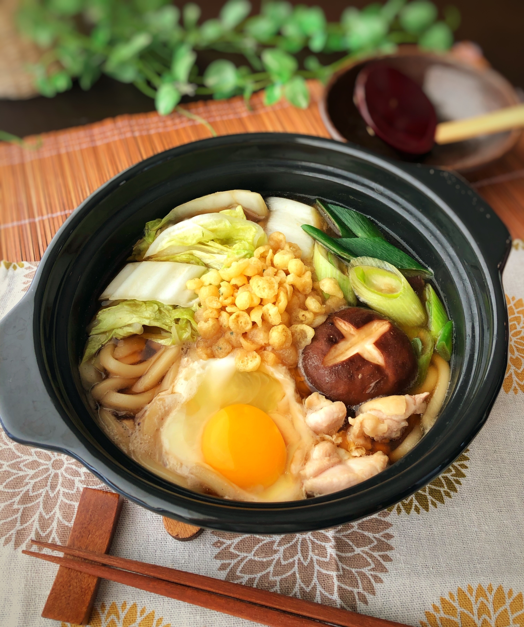 鍋焼きうどん(しょう油味)