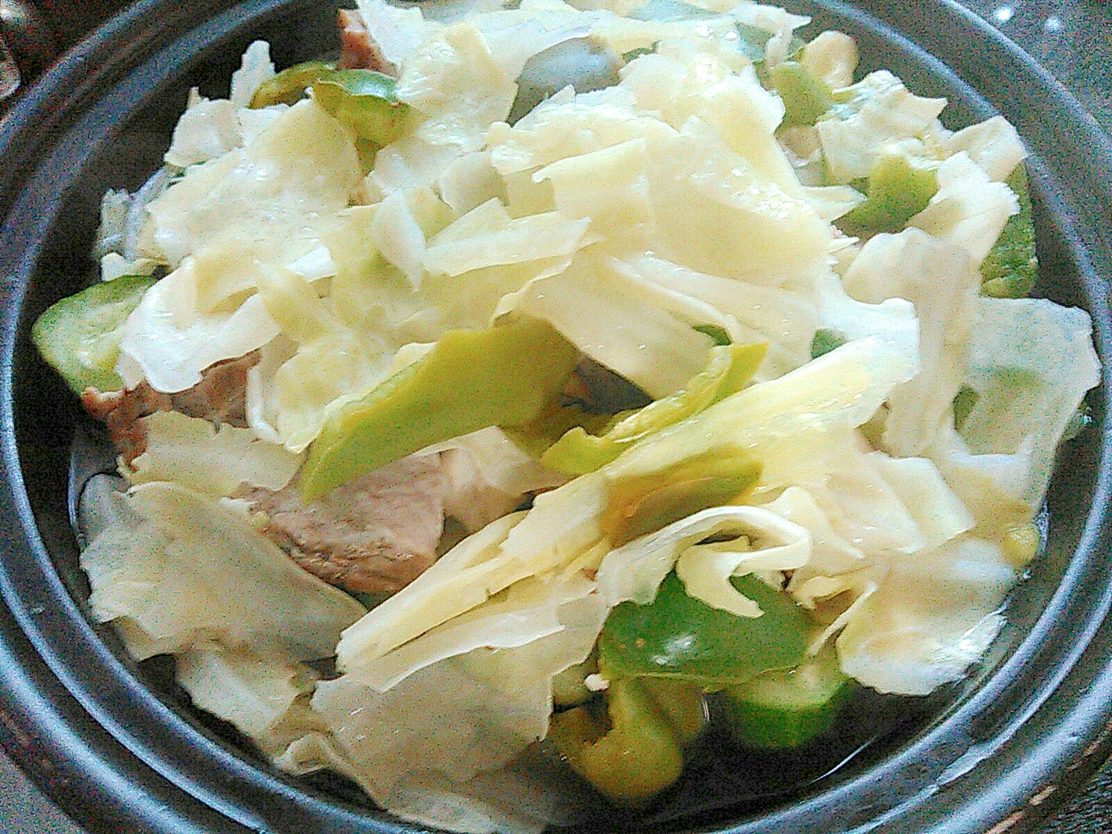 キャベツきゅうりエリンギ・ピーマンの温サラダ