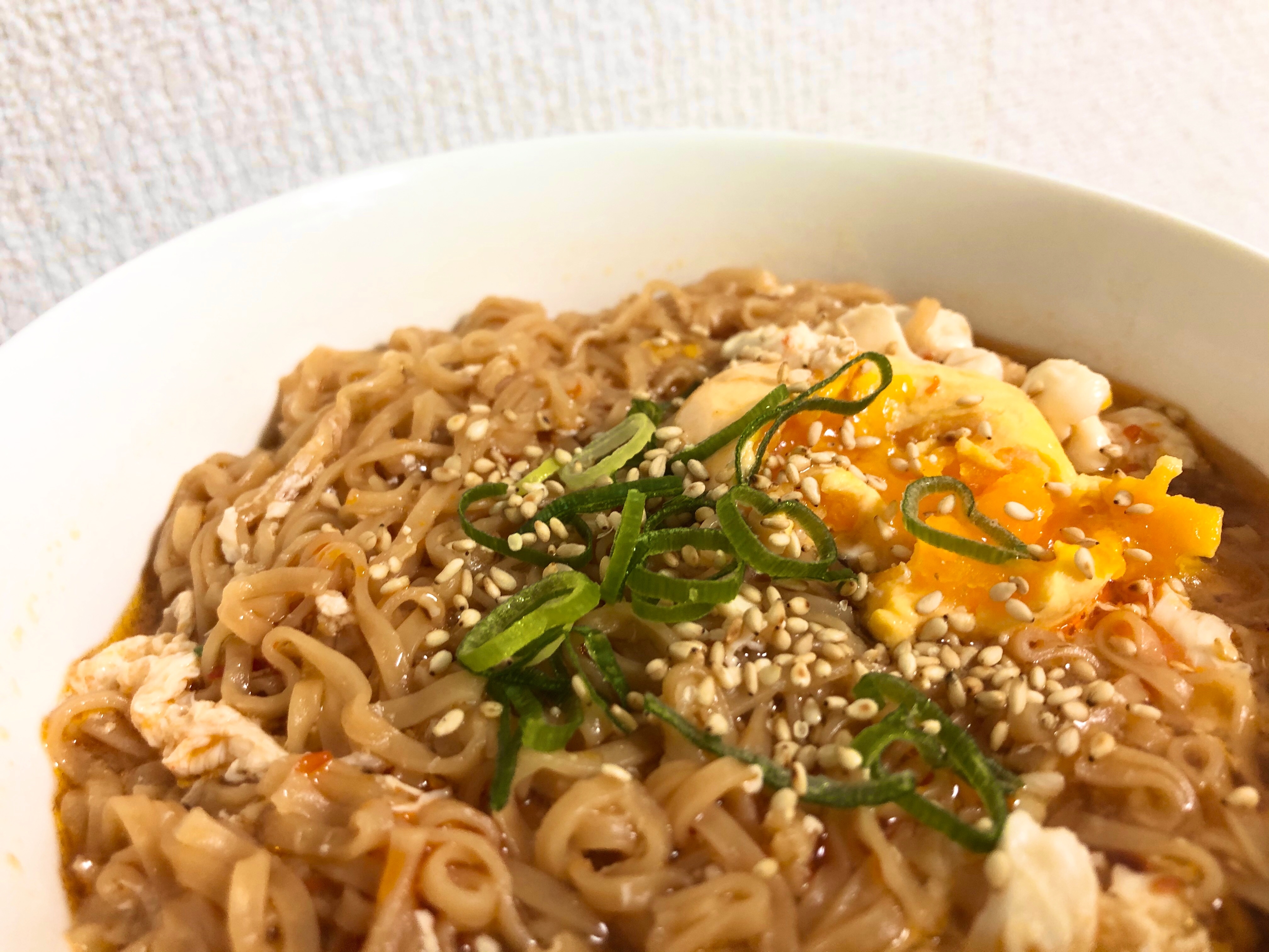 辛い物が好きな方に 激辛チキンラーメン レシピ 作り方 By Miffy 楽天レシピ