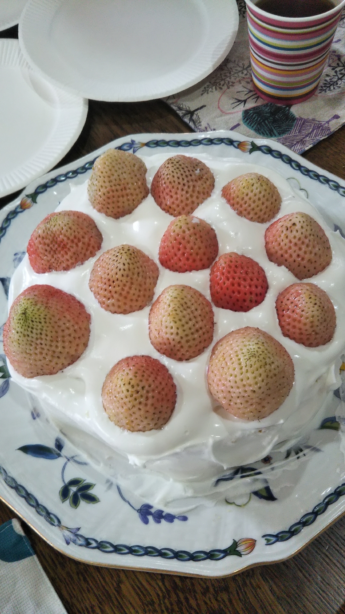白苺のケーキ