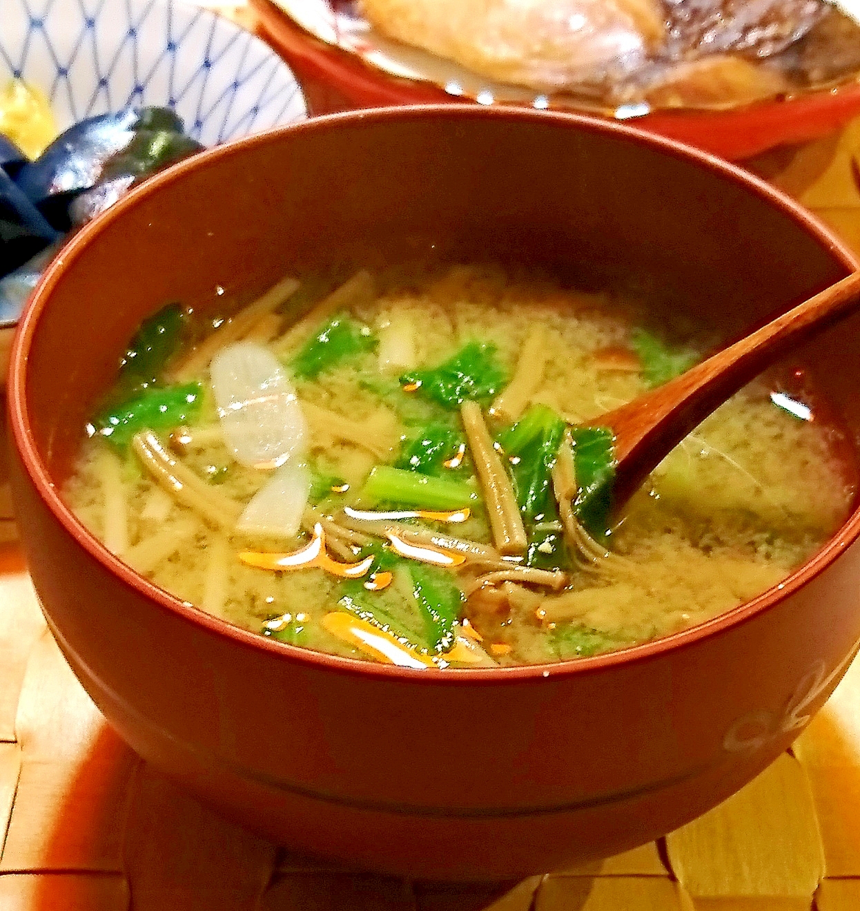 葉大根とえのきのお味噌汁