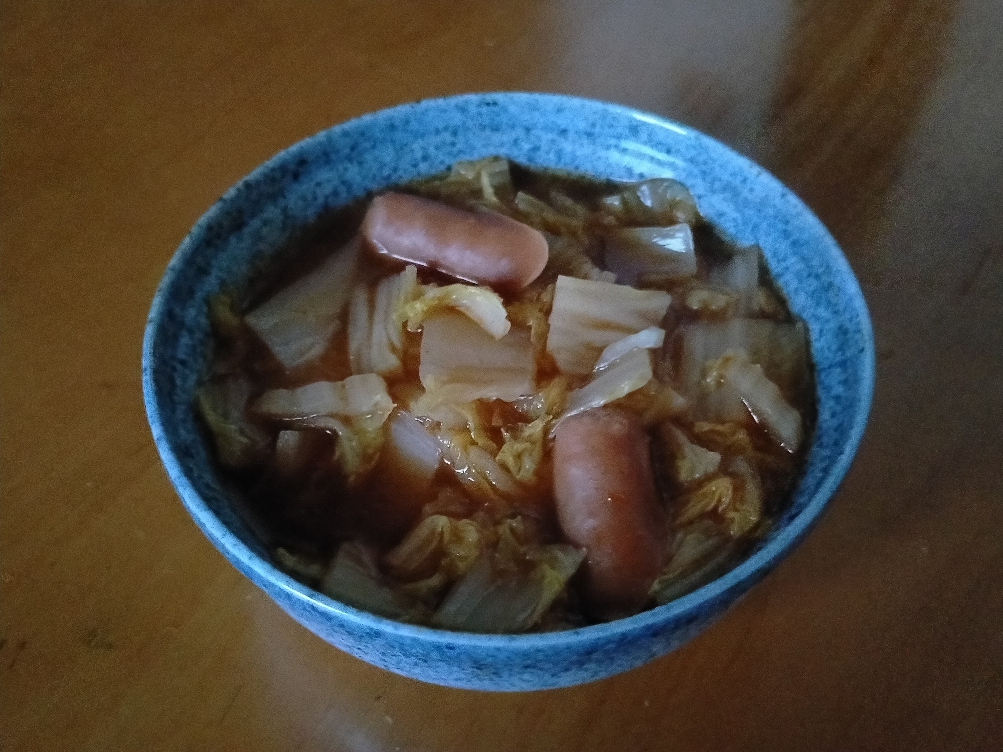 白菜とウインナーのトマト味の煮物