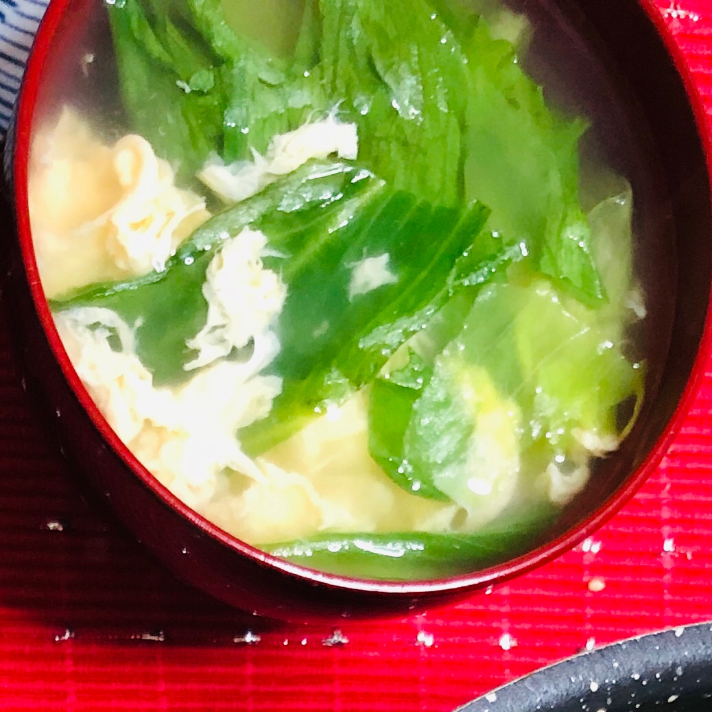 外側の葉を活用★レタスと卵の中華スープ