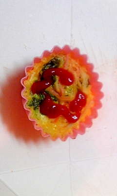 お弁当に シリコンカップで簡単オムレツ レシピ 作り方 By ほっけ2 楽天レシピ