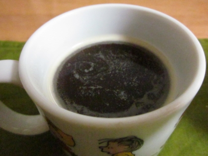 先にカップ羊羹を入れてからアツアツのコーヒーをいれたら、いい具合に溶けておいしかったです(^^♪ごちそうさまでした。