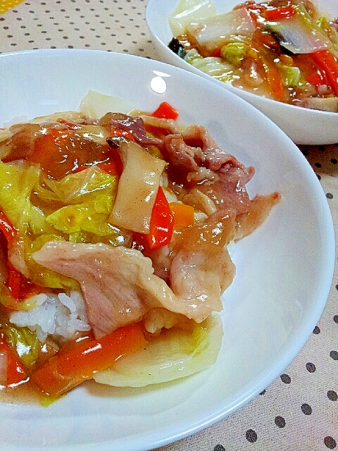 ご飯がすすむ味付けの 冷蔵庫にある野菜で中華丼 レシピ 作り方 By ラズベリっち 楽天レシピ