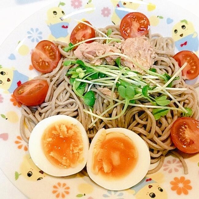 暑い夏はこれ☆ツナとトマトのサラダ蕎麦