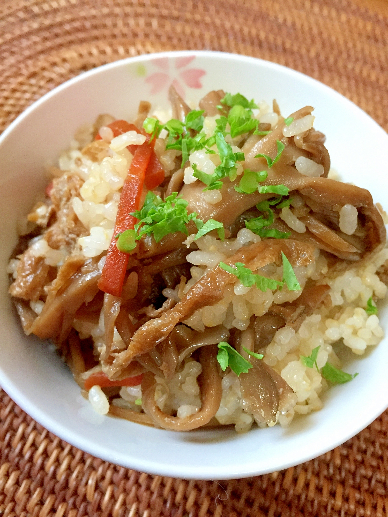 簡単‼️舞茸ごぼうの生姜混ぜご飯♪冷めても美味〜♪