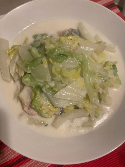 簡単(^^)甘塩鮭と白菜のクリーム煮♪