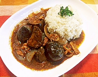 簡単でうまい！ナスとツナのカレー