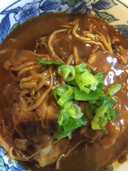 いいですよねー、カレーうどん！ご馳走様でした！