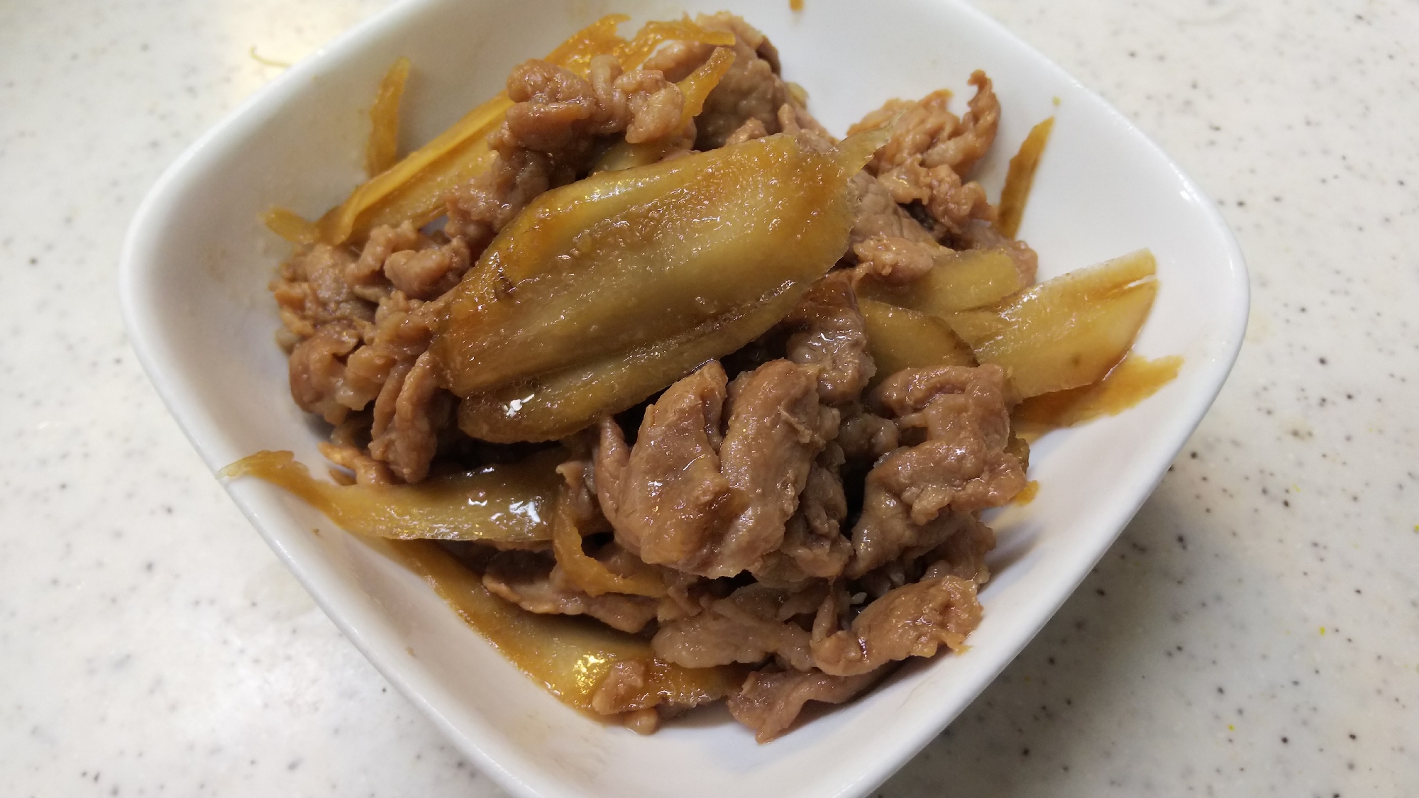 豚こま切れ肉とごぼうのしぐれ煮 レシピ 作り方 By うろちょろ 楽天レシピ 豚こま切れ肉とごぼうのしぐれ煮 レシピ 作り方 By うろちょろ 楽天レシピ