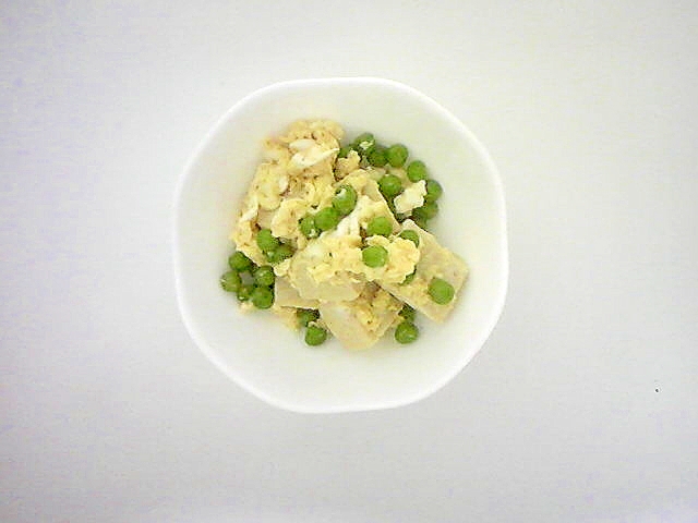 高野豆腐とグリーンピースの卵とじ
