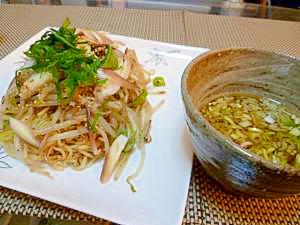 不思議と美味しい!!つけ焼き麺