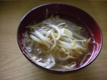 モヤシと豆腐の中華スープ