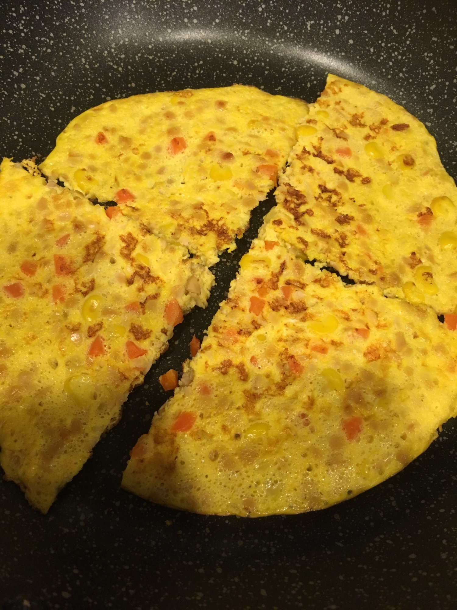 【離乳食完了期】ミックスベジタブルで納豆オムレツ