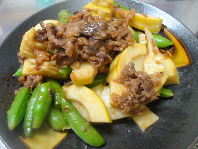 牛肉と筍とスナップえんどうの炒め物