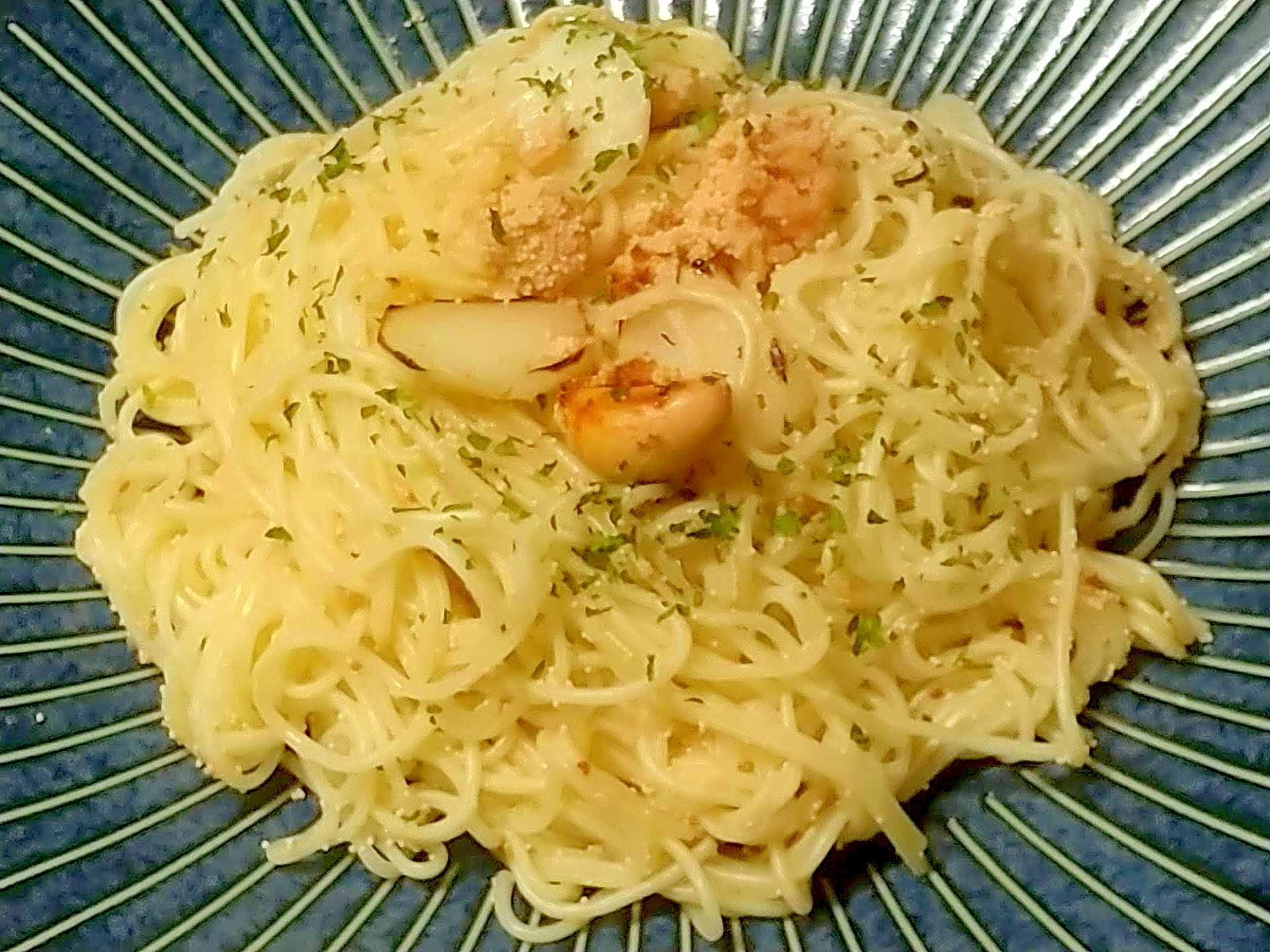 素麺で、明太子パスタ風