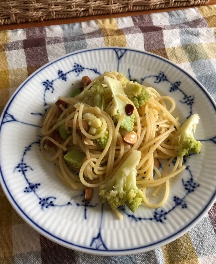 ロマネスコと枝豆のパスタ