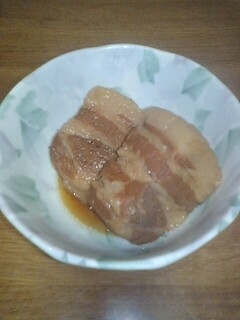 ねあっさん家の味付けを参考にさせてもらいました＾ー＾我が家は圧力鍋ないのでシャトルシェフ＾＾；箸で崩れる柔らかさ、味付けもとっても美味しいです♪ご馳走様でした☆