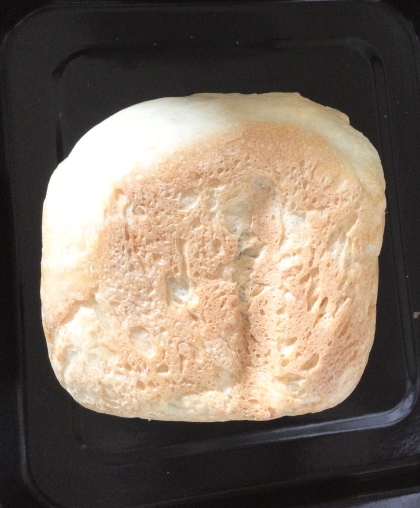 みみが薄くて柔らか　牛乳卵食パン　ホームベーカリー