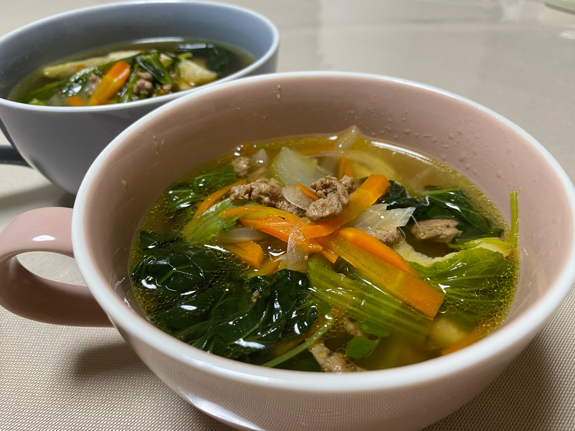 簡単！豚挽き肉と油揚と野菜のスープ